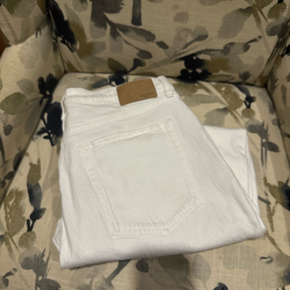 🌸 Rag & Bone Harlow Midrise Straight Jeans in White! 🐰